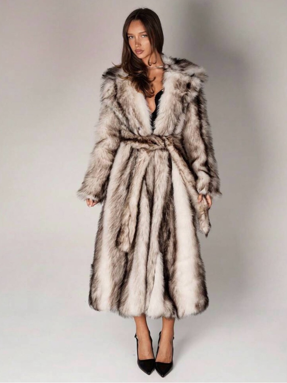 SHEIN Long Faux Fur Robe Coat in Gray and White